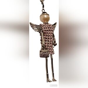 WOMEN'S NEW COSMETIC JEWERLY SILVER NECKLACE WITH SILVER AND PINK CRYSTALS